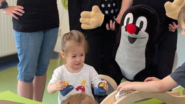 Spendenübergabe an der Kita Kleiner Maulwurf