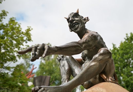 Teufelfigur auf dem Hexentanzplatz im Harz