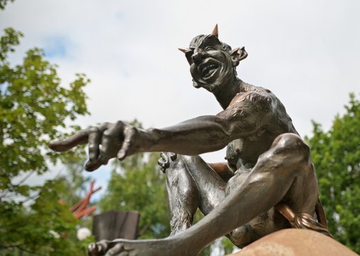 Teufelfigur auf dem Hexentanzplatz im Harz