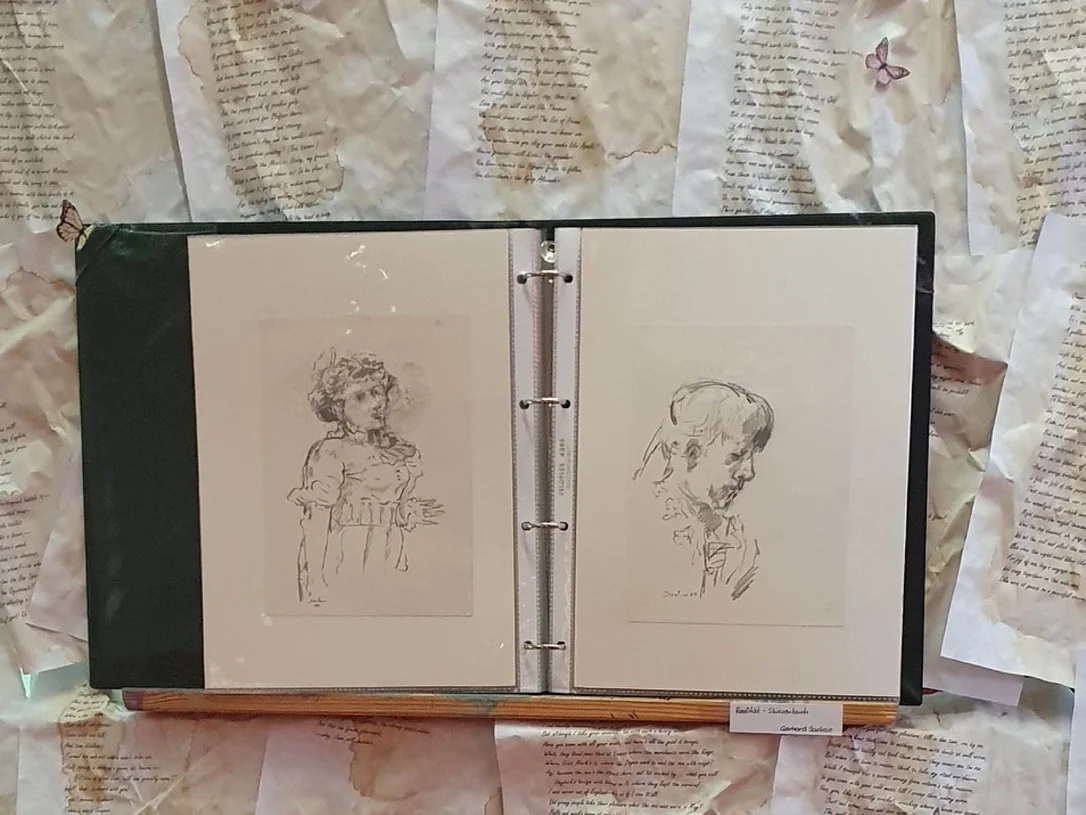 Zwei Skizzen mit Frauenportraits